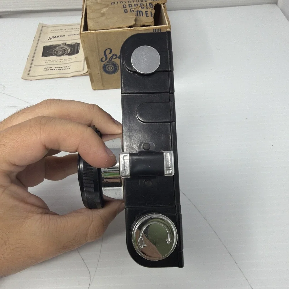 Spartus Falcon Bakelite Miniature 127 Film Camera Utility Mfg W/ Box And Manual